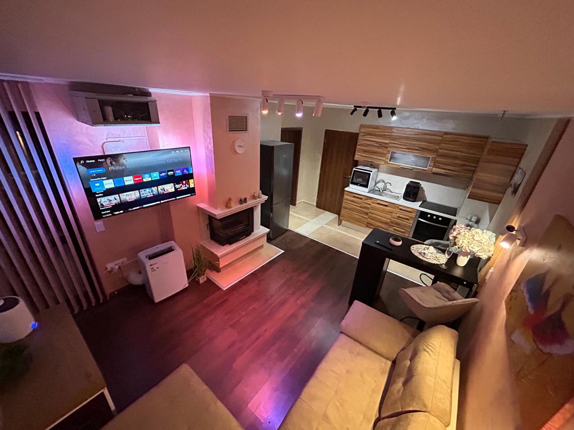 2-Bedroom, 2-Bathroom With Fireplace And Garden At Winslow Infinity Bansko Exterior foto