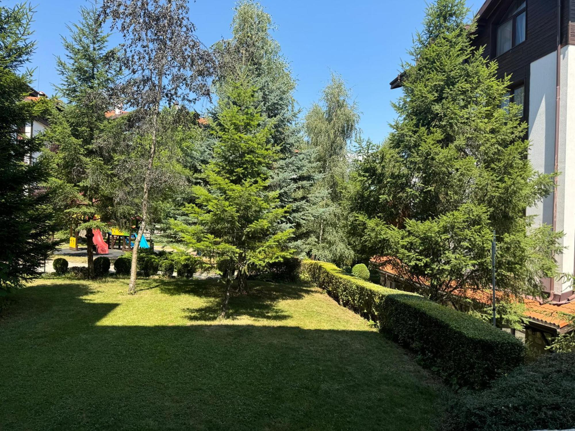 2-Bedroom, 2-Bathroom With Fireplace And Garden At Winslow Infinity Bansko Exterior foto