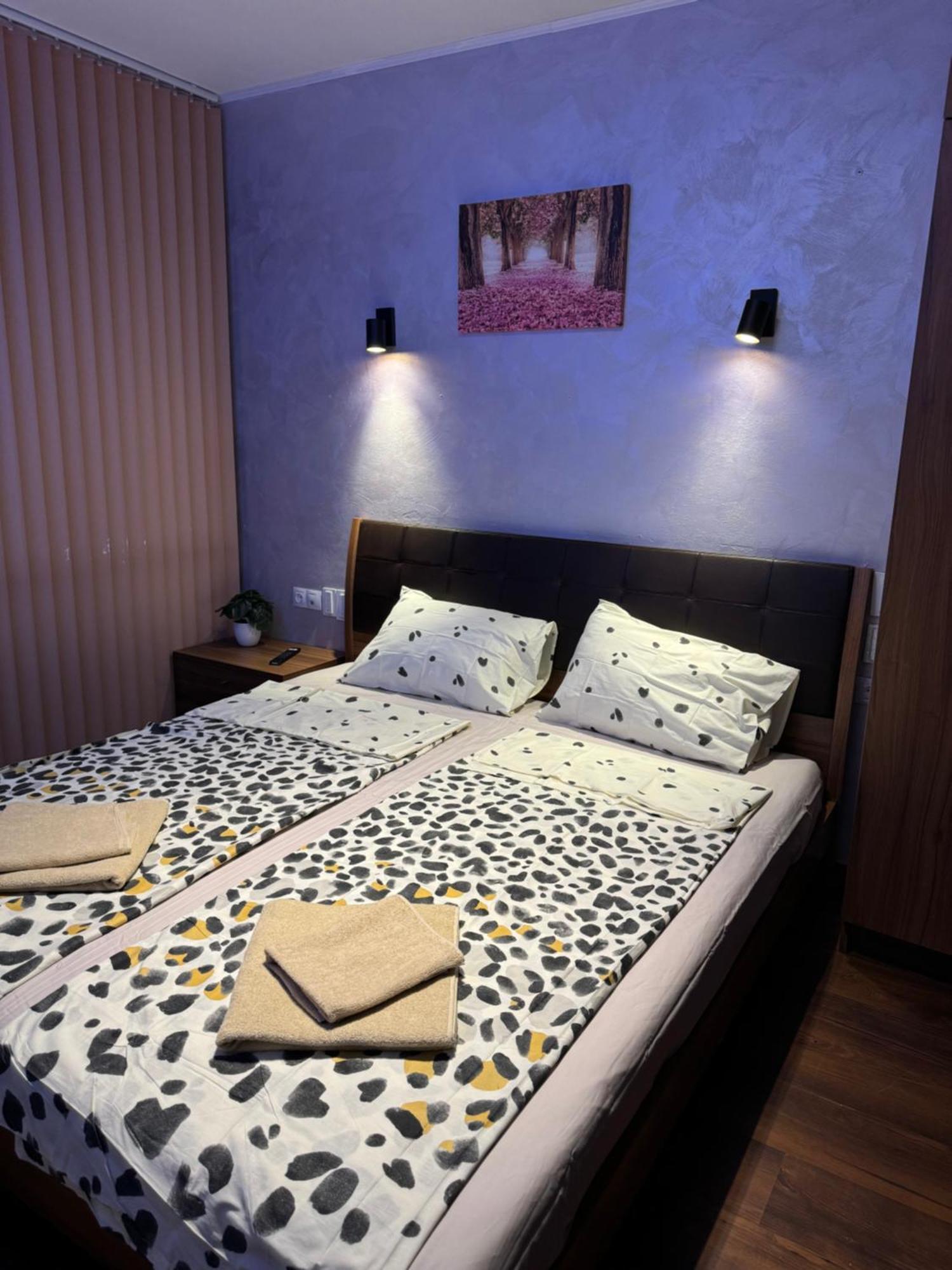 2-Bedroom, 2-Bathroom With Fireplace And Garden At Winslow Infinity Bansko Exterior foto