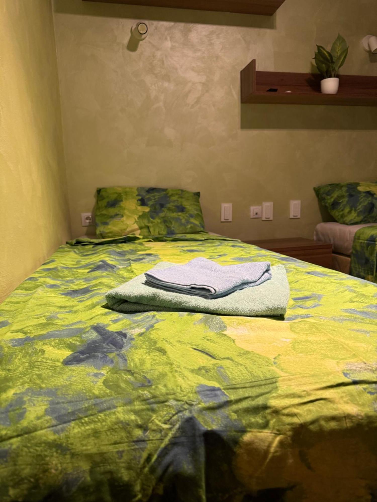 2-Bedroom, 2-Bathroom With Fireplace And Garden At Winslow Infinity Bansko Exterior foto