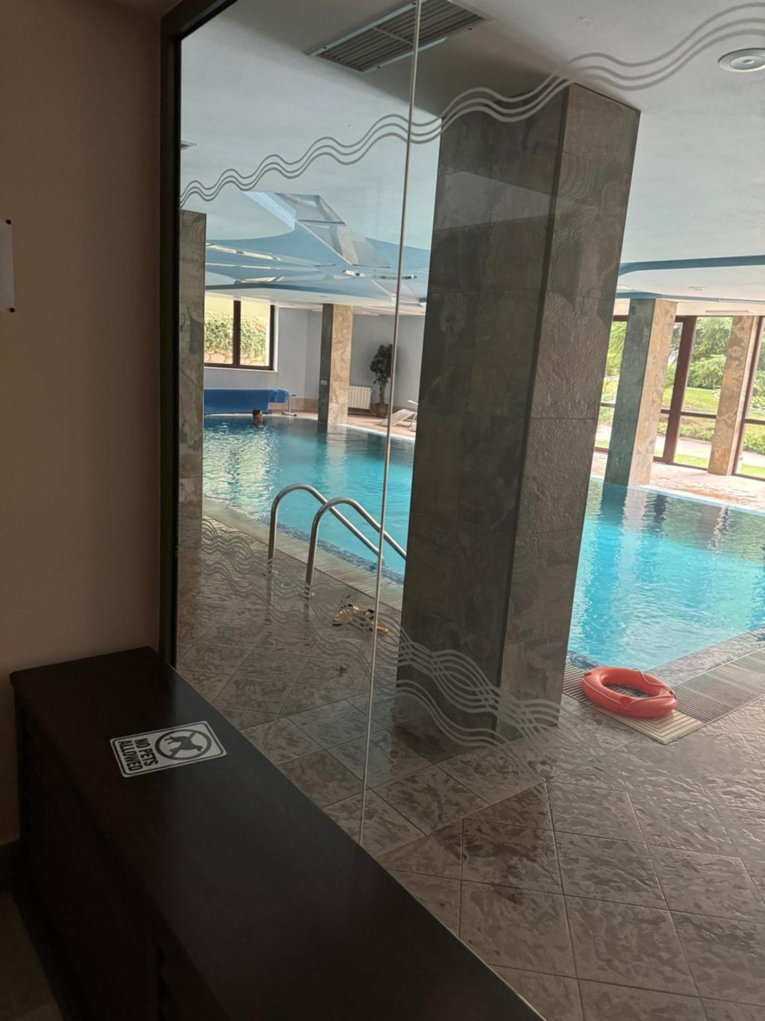 2-Bedroom, 2-Bathroom With Fireplace And Garden At Winslow Infinity Bansko Exterior foto